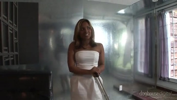 Две девушки трахаются и лижут